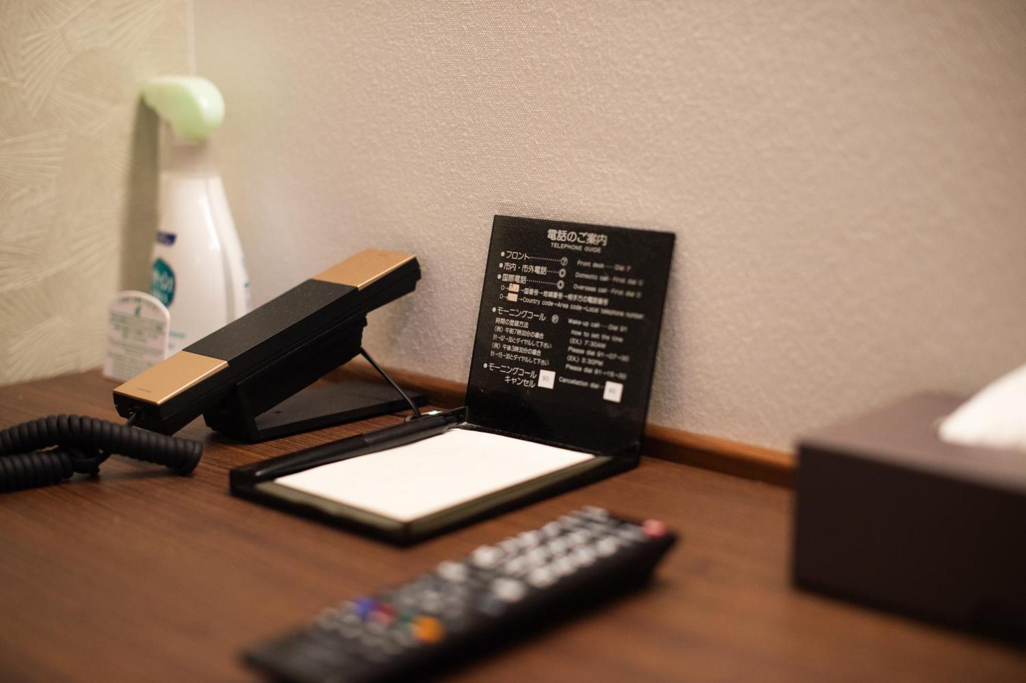 Ueno First City Hotel Tokyo Bagian luar foto