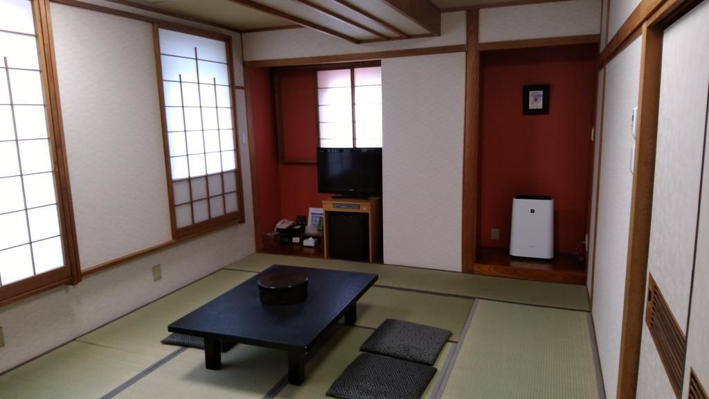 Ueno First City Hotel Tokyo Bagian luar foto