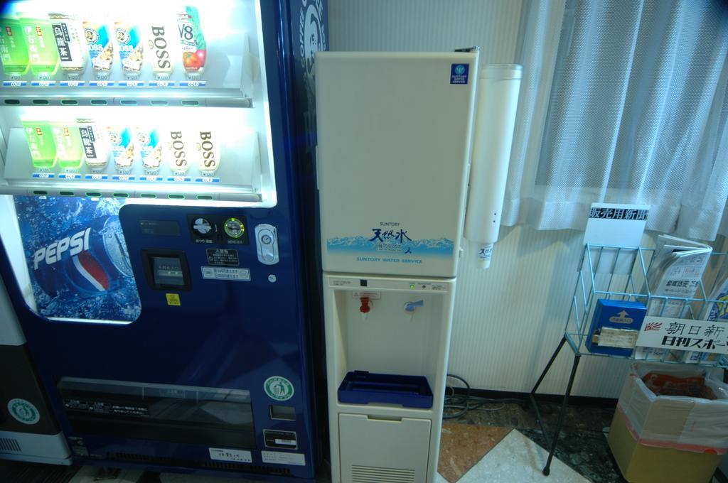 Ueno First City Hotel Tokyo Bagian luar foto