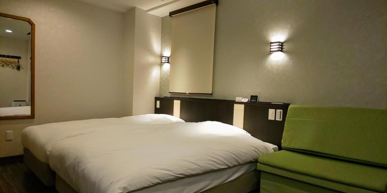 Ueno First City Hotel Tokyo Bagian luar foto