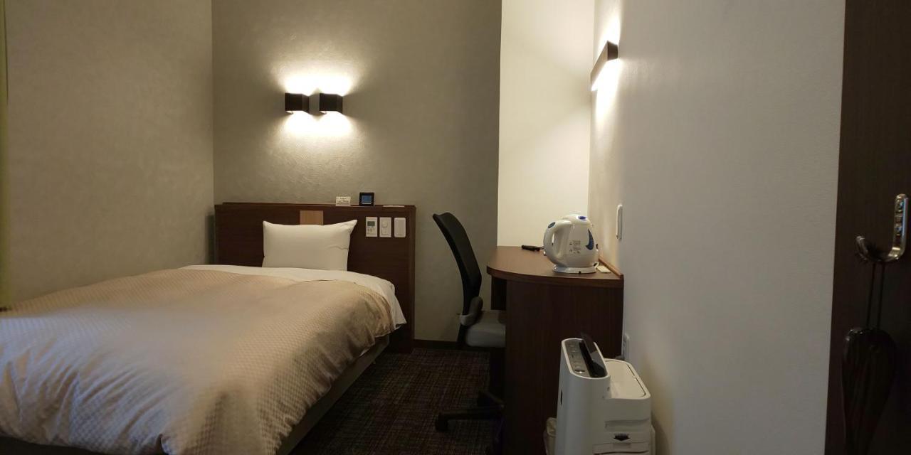 Ueno First City Hotel Tokyo Bagian luar foto